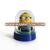 Custom home decor gifts blue plastic base cartoon resin minion figurines snow globe