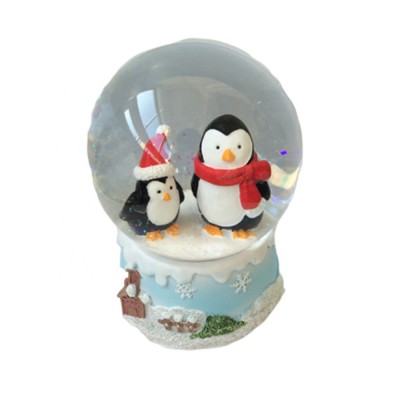 High quality polyresin souvenir glass snow globes