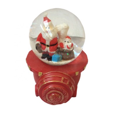 Polyresin water globe, souvenir snow globe