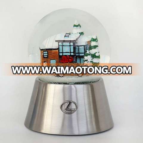 Metal Base Luxury Brand Car Snow Globe, Promotion Large Glass Snow Globe Water Globe 2018